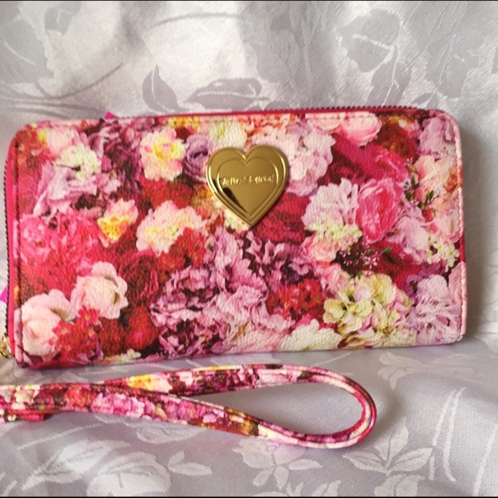 Betsey Johnson Wallet/Wristlet Floral